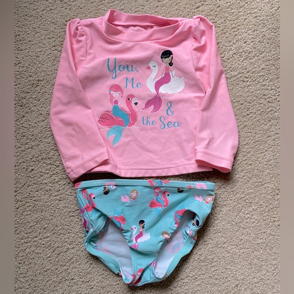 Toddlers 2-Piece Mermaid Rashguard Set - Picture 3 of 5